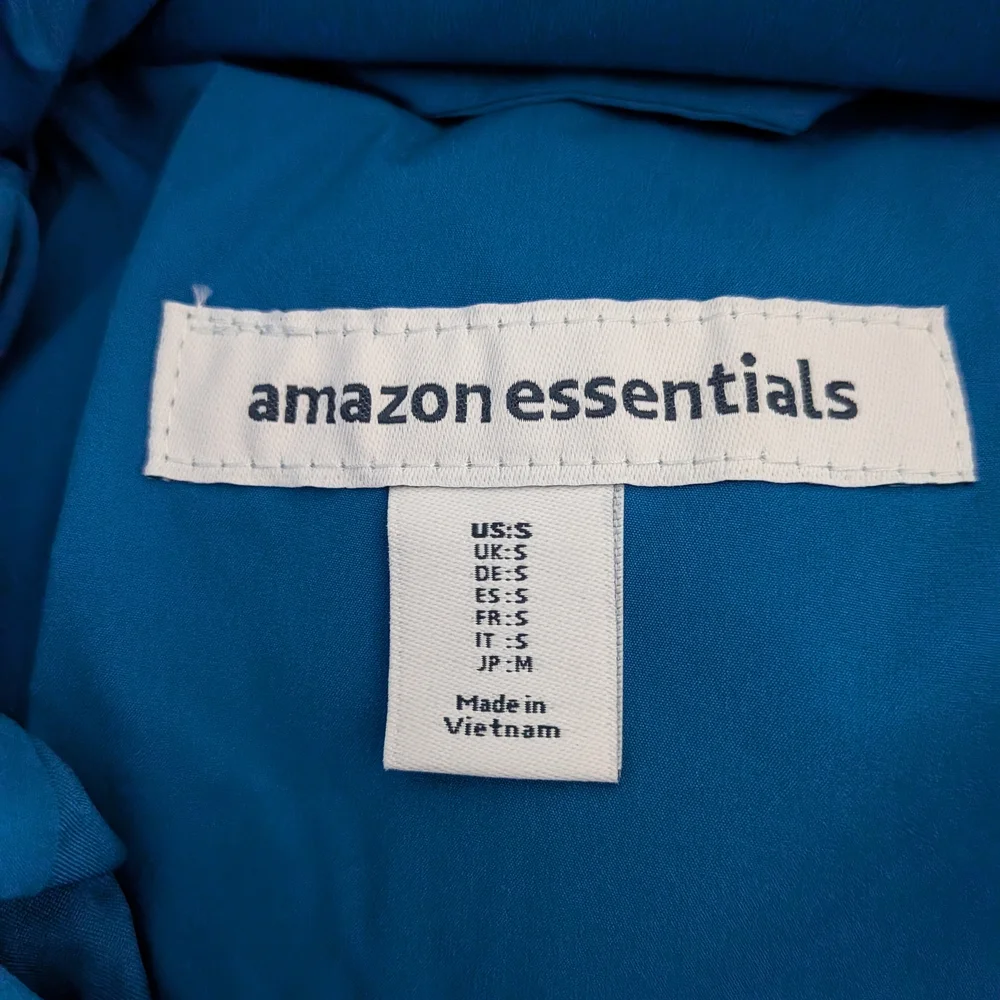 Amazon Essentials Men's Blue Puffer Jacket - Picture 5 of 7
